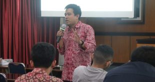 Dosen UGM