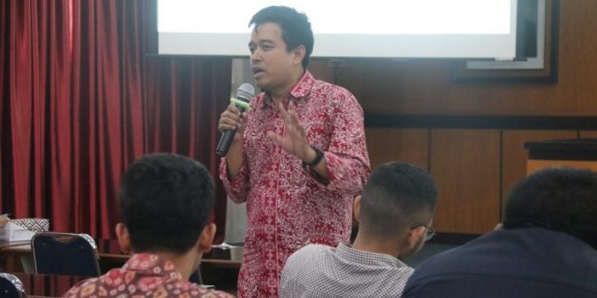 Dosen UGM